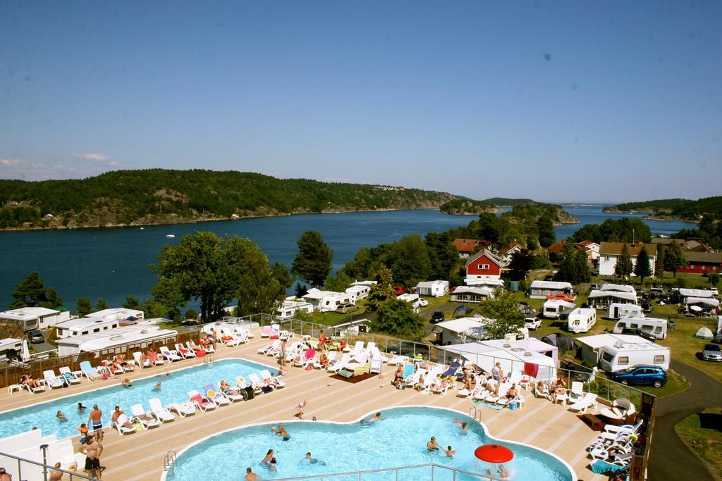 Sorlandet Feriesenter Hotel Risor Exterior photo